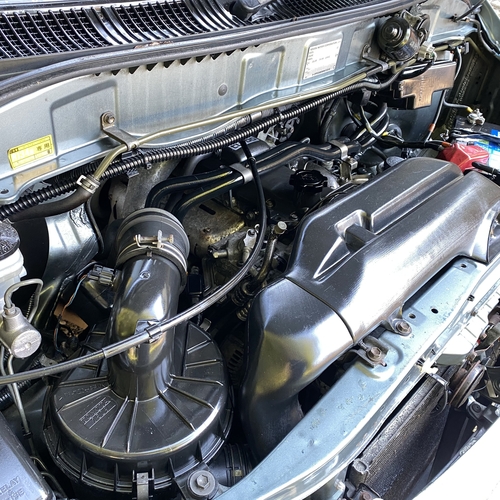 Toyota Granvia 3.0D Camper Van Poplar Motors Conversion Automatic Stunning!