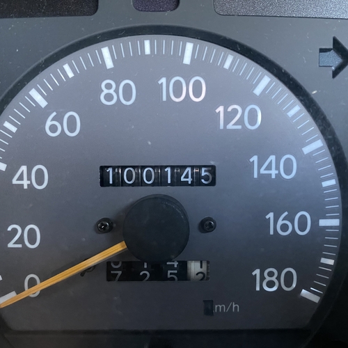 Toyota Granvia 3.0D Camper Van Poplar Motors Conversion Automatic Stunning!