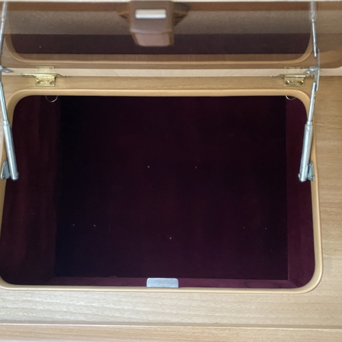 Autocruise Starspirit Motorhome Luxury 2 Berth Huge U Shaped Lounge 53reg 2.0HDi