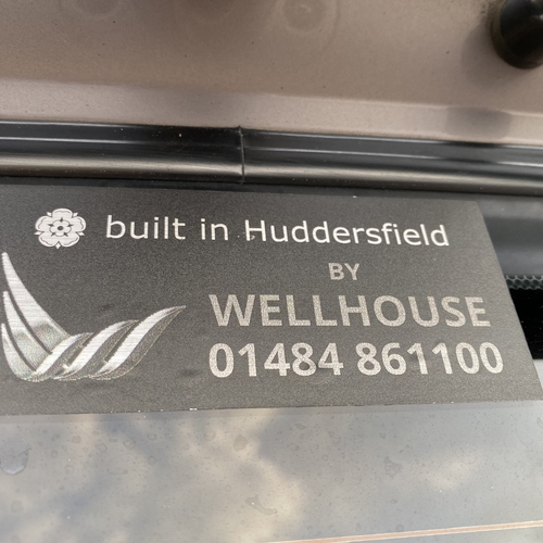 Wellhouse Toyota Granvia Luxury Camper Van 4 Berth - Automatic 4WD