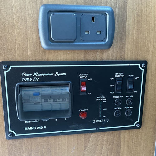 2011 VW Transporter T5 102 TDi SWB DENBY Camper Van 4 Berth - 6 Belted Seats