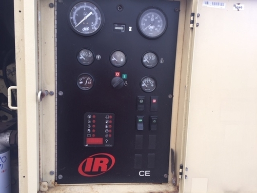 Ingersoll rand / Doosan 1060 air compressor.