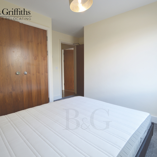 NO DEPOSIT OPTION - Renting in Cardiff - 1 bedroom Apartment, Cardiff Bay