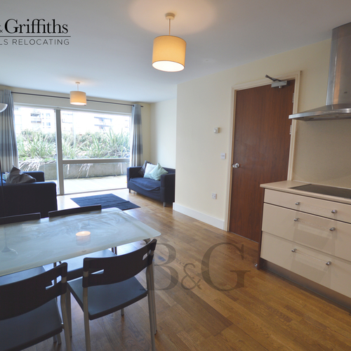 NO DEPOSIT OPTION - Renting in Cardiff - 1 bedroom Apartment, Cardiff Bay