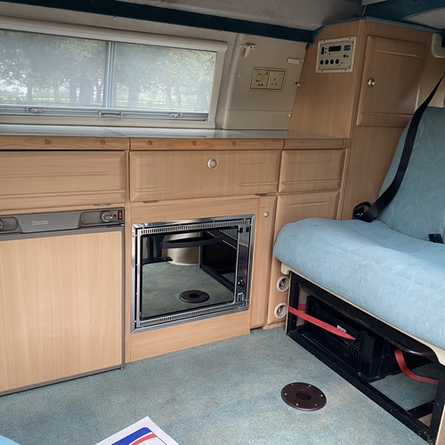 Toyota Hiace Elddis Hi-Life GXS Camper Van 4 Berth ONLY 33372 Miles 2.4D