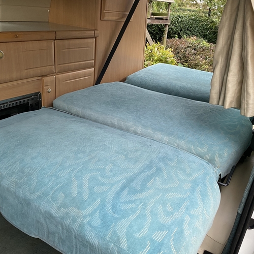 Toyota Hiace Elddis Hi-Life GXS Camper Van 4 Berth ONLY 33372 Miles 2.4D