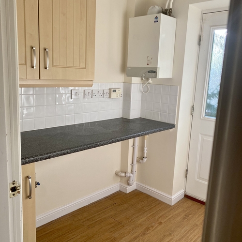 GRANGE FARM - 4 BEDROOM HOUSE