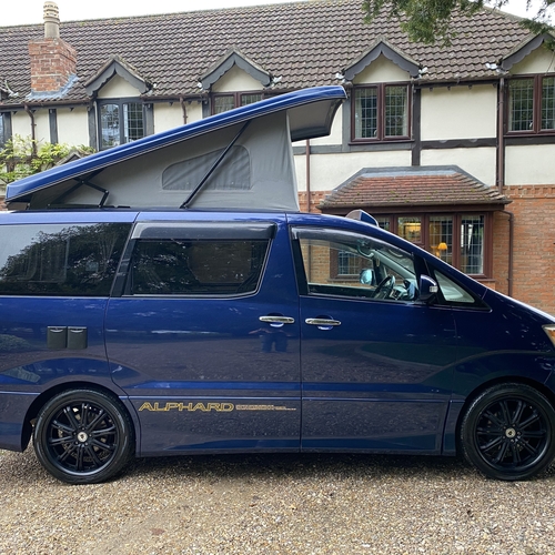 2005 Toyota Alphard Camper Van 4WD 2.5 Petrol Automatic - ABSOLUTELY STUNNING!