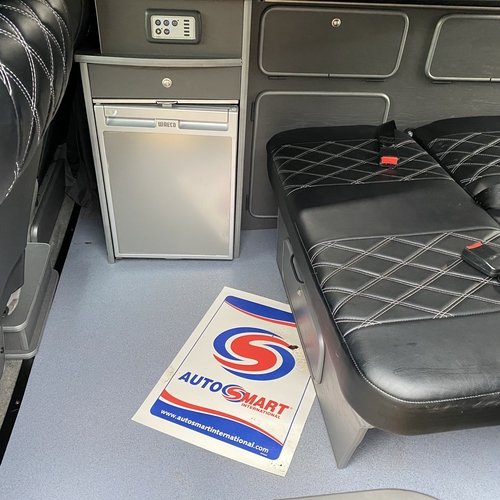 2005 Toyota Alphard Camper Van 4WD 2.5 Petrol Automatic - ABSOLUTELY STUNNING!