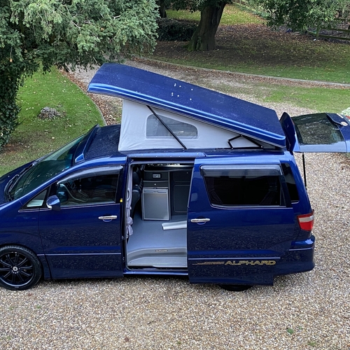 2005 Toyota Alphard Camper Van 4WD 2.5 Petrol Automatic - ABSOLUTELY STUNNING!