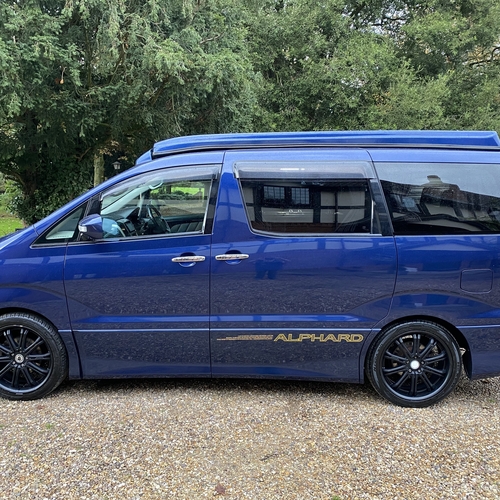 2005 Toyota Alphard Camper Van 4WD 2.5 Petrol Automatic - ABSOLUTELY STUNNING!