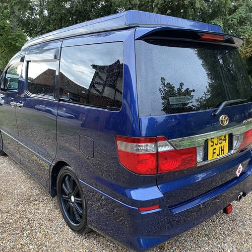 2005 Toyota Alphard Camper Van 4WD 2.5 Petrol Automatic - ABSOLUTELY STUNNING!