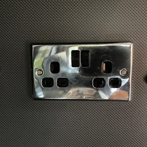 Toyota Alphard Camper Van 4 Berth 3.0 V6 Petrol Auto - ABSOLUTELY STUNNING