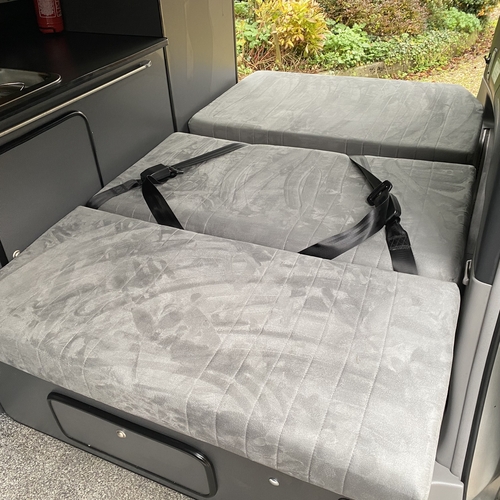 Toyota Alphard Camper Van 4 Berth 3.0 V6 Petrol Auto - ABSOLUTELY STUNNING