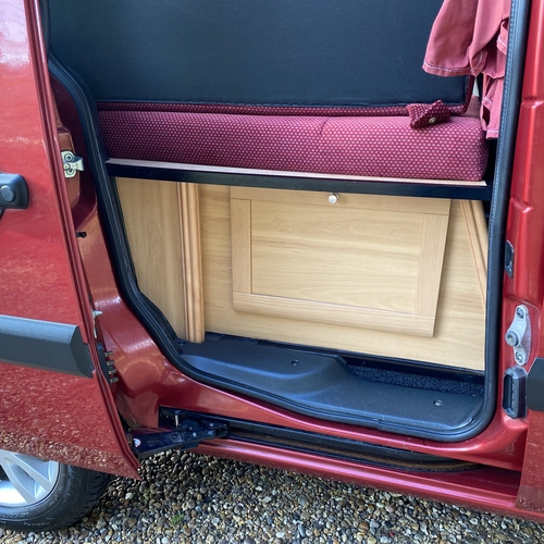 2006 (56)reg Fiat Doblo 1.9 M-Jet Camper Van 2 Berth PRO Conversion 77863 miles