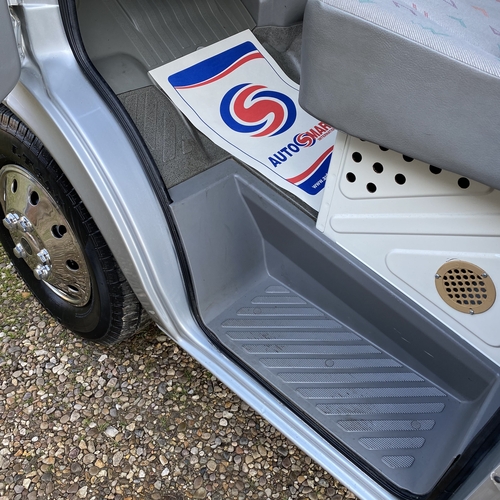 VW Volkswagen LT 35 TDi LWB Sportshome Camper Van 3 Berth Quad MotoX Motorbike