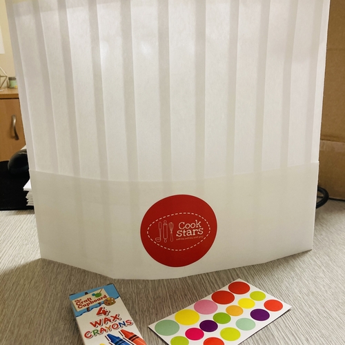 Chef's Hat Kit (with crayons and stickers)