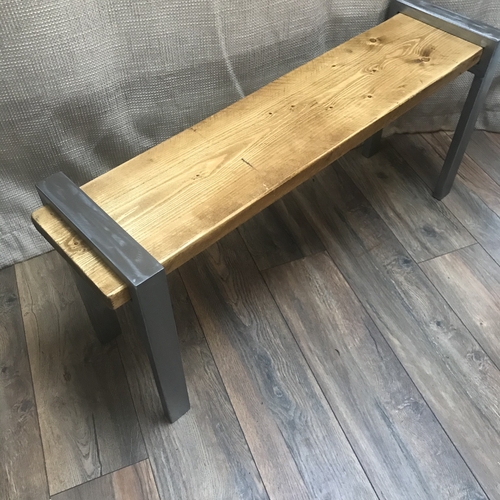 Industrial scaffold board bench