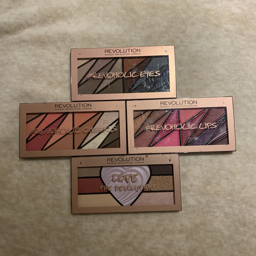 REVOLUTION Revoholic Palette