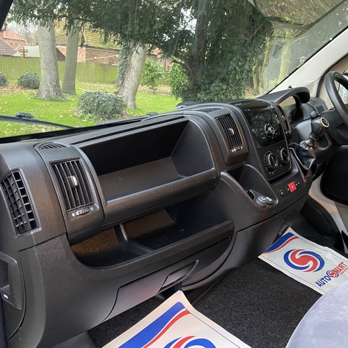 2012 (62)reg Citroen Relay 2.2 HDi Camper Van 2 Berth Excellent Specification