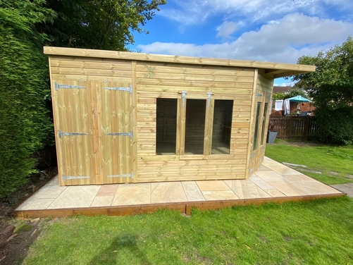 #001 16x10 Corner SH