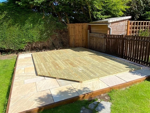 #001 16x10 Corner SH