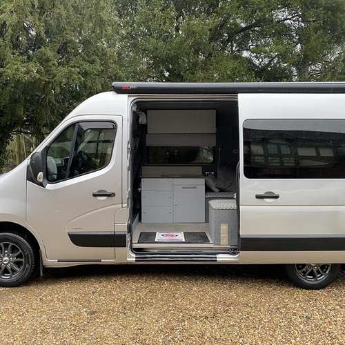 2011 (61)reg Vauxhall Movano 2.3 CDTi Camper Van 2 Berth Fixed Bed