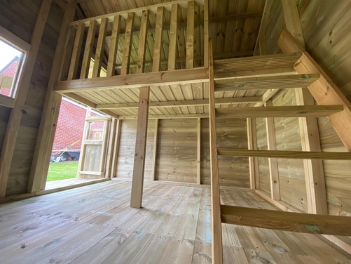 #001 10x10 Playhouse