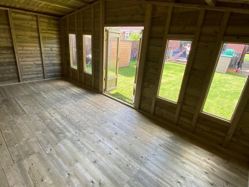 #026 23x10 Apex Reverse SH