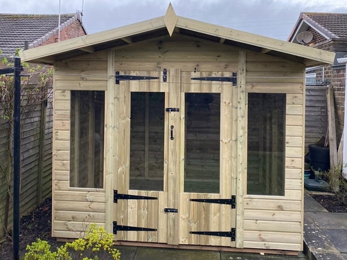 #046 10x8 Apex Reverse SH