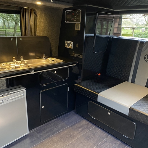 2008 VW Transporter T5 1.9TDi 102 SWB Camper Van 4 Berth Nice Spec Stunning