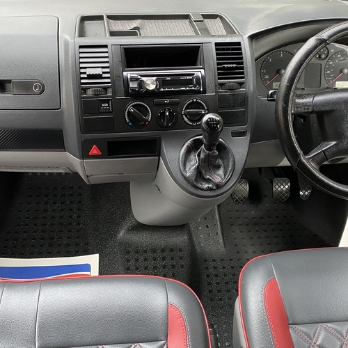 2003 (53)reg VW Transporter T5 1.9 TDi Camper Van 2 Berth - Stunning!