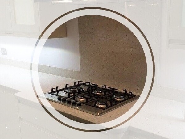 kitchen worktops splashback