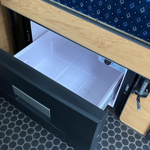 2003 (53)reg Mazda Bongo 2.0 Petrol Automatic 4 Berth Camper Van Grey Metallic