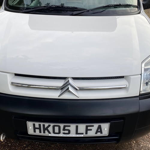 2005 Romahome Duo HYLO Camper Van Motorhome Citroen Berlingo 1 Owner 21801 miles