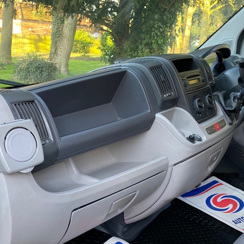 2009 (59)reg Citroen Relay 2.2 HDi LWB Camper Van Fixed Bed Heating Toilet