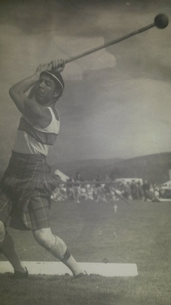 In Memory o' Susan's Much Loved Dad, Tony Cohen, past Scottish Amateur Heavyweight Champion