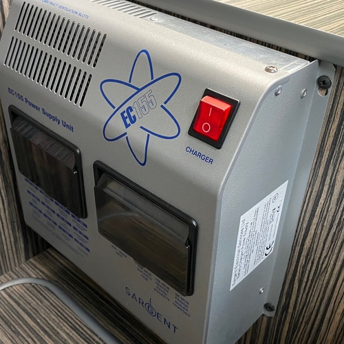 Toyota Granvia 3.0TD 4WD Auto Camper Van 4 Berth PRO Conversion 1996 Silver