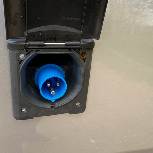 Toyota Granvia 3.0TD 4WD Auto Camper Van 4 Berth PRO Conversion 1996 Silver