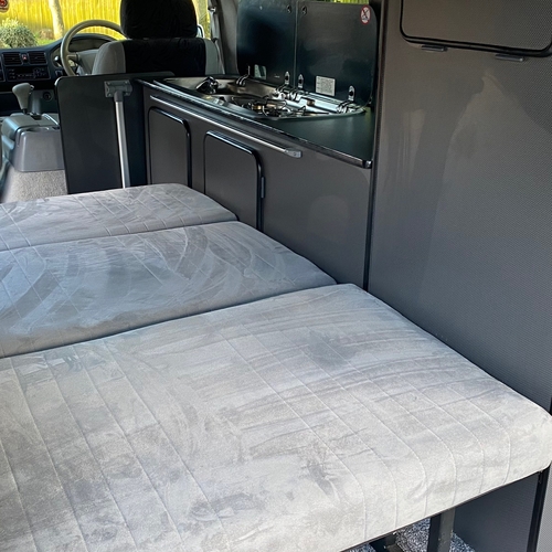 2003 (53)reg Mazda Bongo 2.0 Petrol Automatic Camper Van 4 Berth White