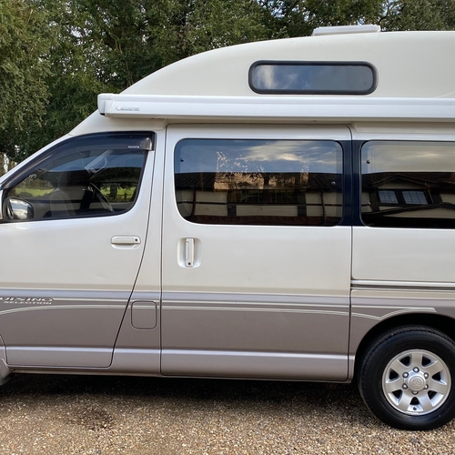 Toyota Granvia 3.0TD Auto Camper Van 4 Berth Poplar Motors PRO Conversion 1998