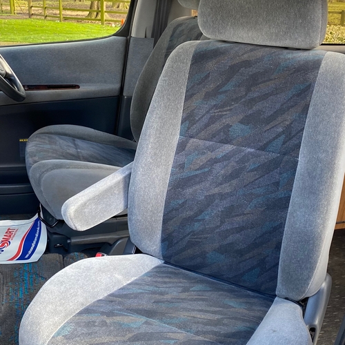 Toyota Granvia 3.0TD Auto Camper Van 4 Berth Poplar Motors PRO Conversion 1998