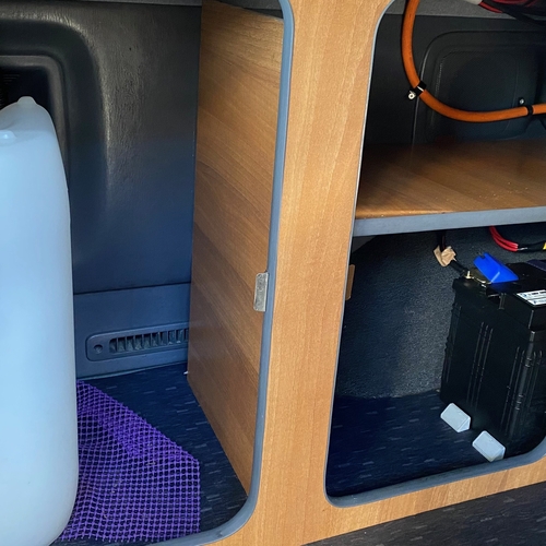 Toyota Granvia 3.0TD Auto Camper Van 4 Berth Poplar Motors PRO Conversion 1998