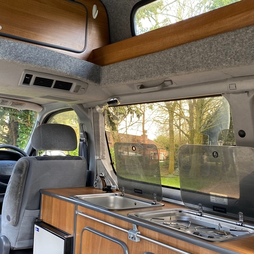Toyota Granvia 3.0TD Auto Camper Van 4 Berth Poplar Motors PRO Conversion 1998