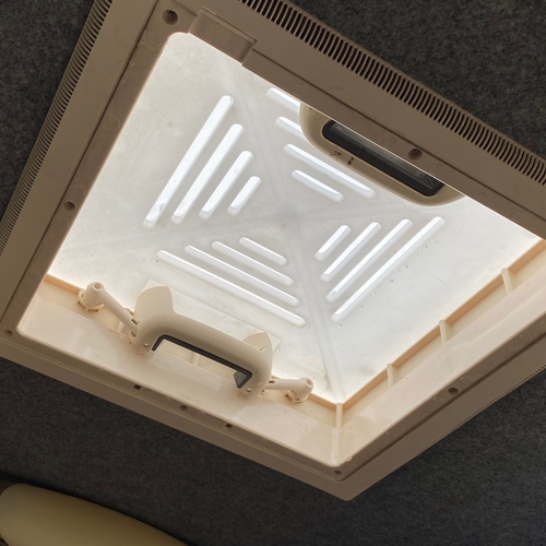 Toyota Granvia 3.0TD Auto Camper Van 4 Berth Poplar Motors PRO Conversion 1998