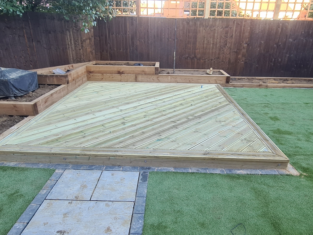Gallery | Hd Landscaping | Landscape Gardening | Garden Maintenance Leighton Buzzard | Garden Design Bedfordshire