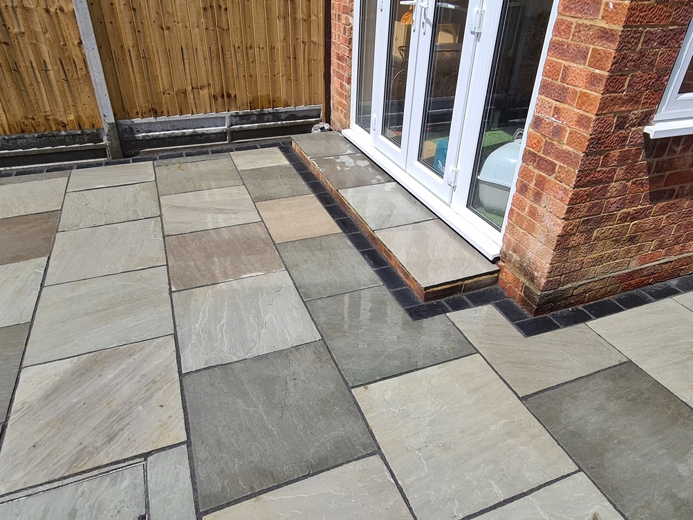Gallery | Hd Landscaping | Landscape Gardening | Garden Maintenance Leighton Buzzard | Garden Design Bedfordshire