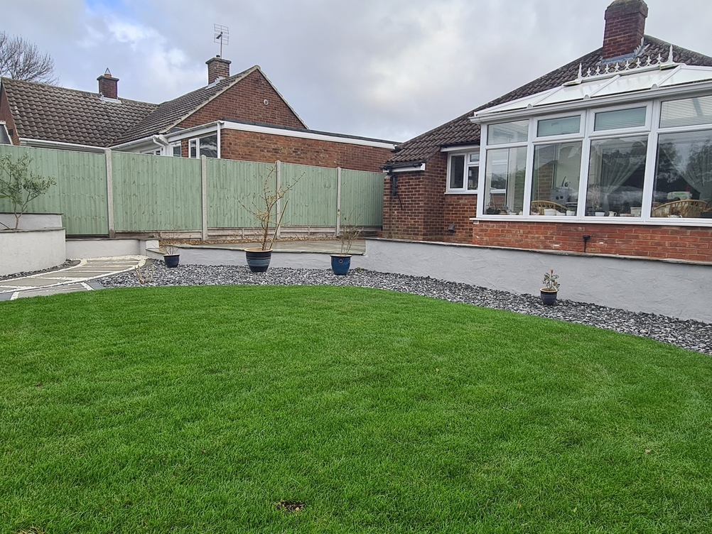 Gallery | Hd Landscaping | Landscape Gardening | Garden Maintenance Leighton Buzzard | Garden Design Bedfordshire