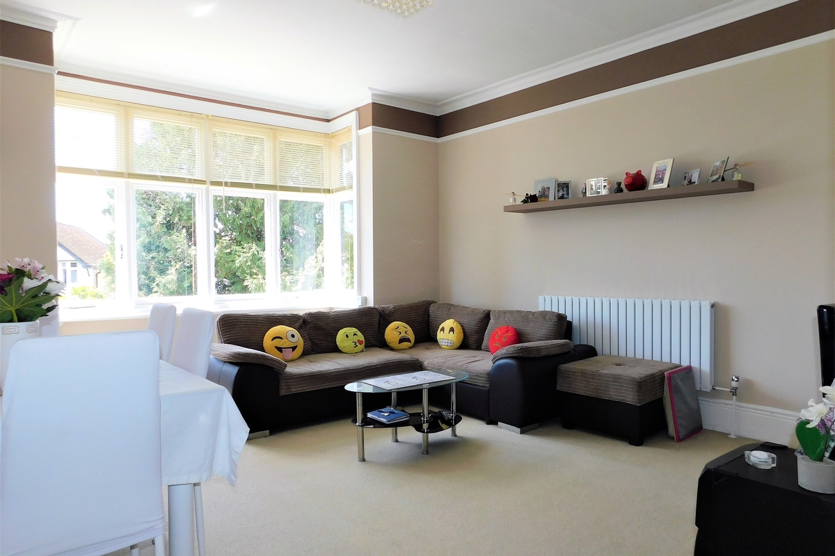 New Haw Road, Addlestone