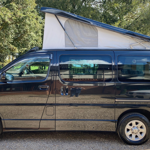 Wellhouse Pro Camper Van Conversion 1999 Toyota Regius 2.7 Automatic 60342 miles